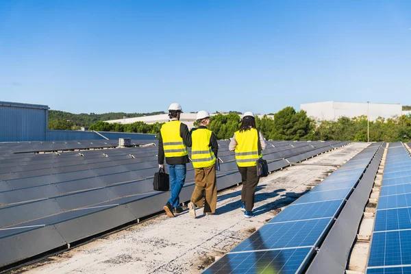 Smart Electricians Management Service for Faster Project Delivery