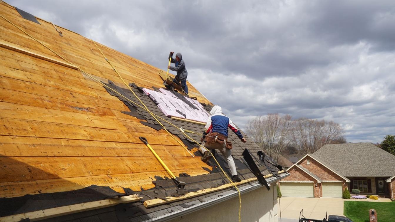 Preventative roofing services That Reduce Major Repairs