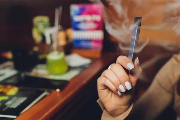 Why Edibles Affect the Body Differently Than Smoking or Vaping Explained