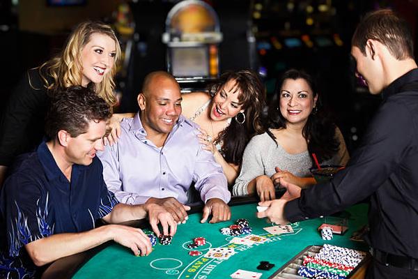 Why Crypto Casino Ecosystems Support Cross-Border Players